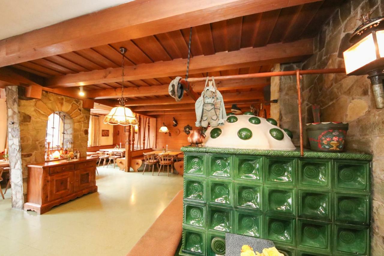 Gasthof St. Adolari 호텔 상트율리흐암필레르시 외부 사진