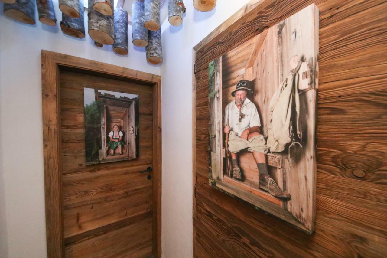 Gasthof St. Adolari 호텔 상트율리흐암필레르시 외부 사진